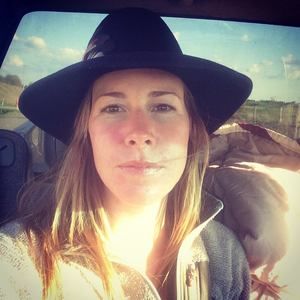 Meet your Posher, Caleigh